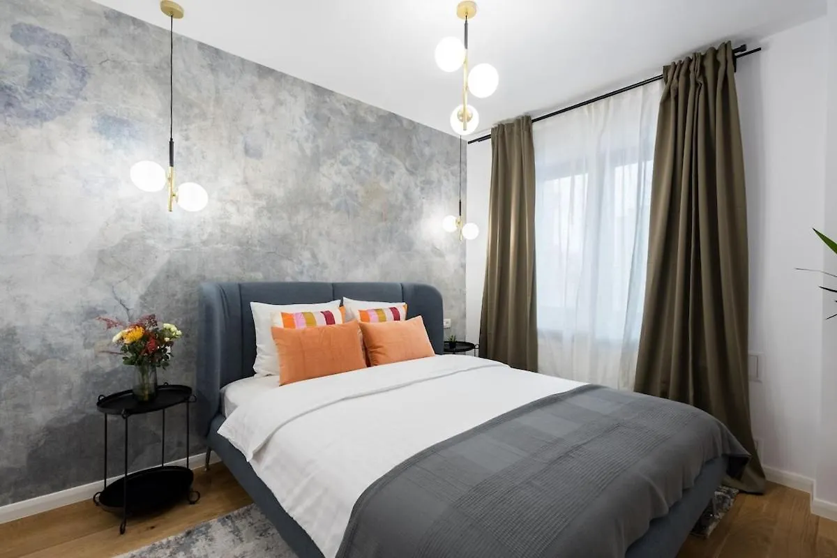 Bright Apartment - Top Location - Charming Balcony Bucarest Roumanie